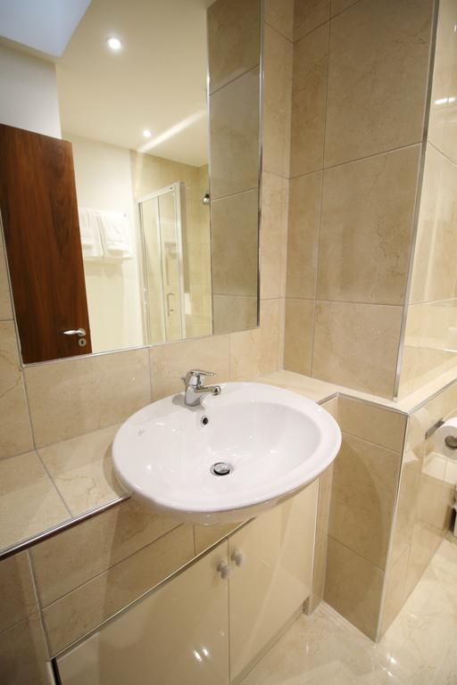 O'Connell Bridge Apartments Dublin Exterior photo